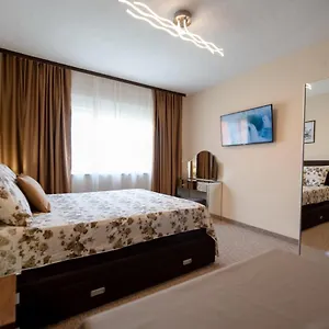 apartmani-tome.hotelinzadar.com/